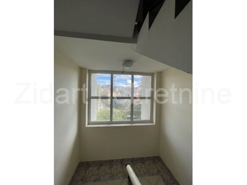 Квартира, 645 м², 100 000$ — FAKTOR